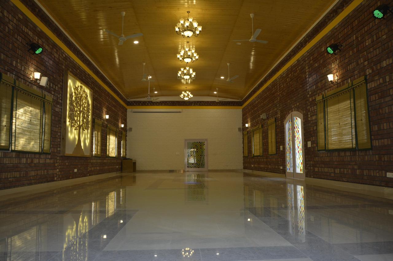Four Banyans Spirit & Nature Resort Rāipur Eksteriør billede